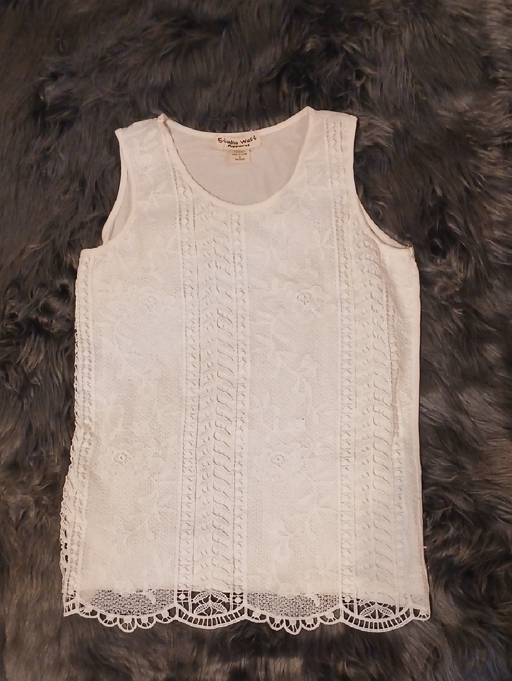 Studio West White Lace Crochet Camisole Tank
